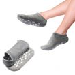 ISSAGE - SPA FEET - Chaussettes en gel hydratant<h2>SPA et détente pour vos pieds</h2>

<div style=margin-left:30px;>
<ul>
<li type=disc>Semelle antidérapante</li>
<li type=disc>Intensifie les bienfaits des traitements hydratants</li>
<li type=disc>Des pieds plus doux et plus hydratés</li>
<li type=disc>Talons sans fissures</li>
<li type=disc>Réduit les callosités</li>
<li type=disc>Fait de coton, polyester et élasthanne</li>
<li type=disc>Le pack comprend deux chaussettes en gel</li>
<li type=disc>Taille unique</li>
</ul>
</div>



Un maximum de confort et de détente pour vos pieds avec ces chaussettes en gel hydratant créées avec un <b>mélange unique d'huiles essentielles de rose, de pépins de raisin, de jojoba et d'olive</b>.



Après 20 à 30 minutes d'utilisation, vos pieds seront beaucoup plus doux.
 Vous pouvez les utiliser avec votre crème préférée !


Composition du gel : 98% gel biochimique, 0,5% huile de jojoba, 0,5% huile d'olive, 0,5% huile de pépins de raisin, 0,5% huile essentielle de rose.