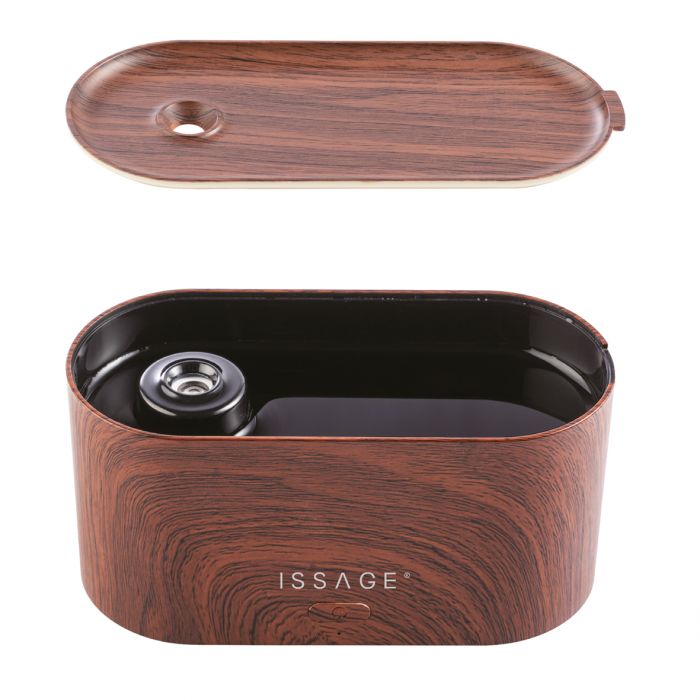 ISSAGE - SENSAWOOD - Humidificador UBS con diseño de madera<h2>El humidificador ideal para espacios efímeros o pequeños como baños, dormitorios o apartamentos</h2>
<div style=margin-left:30px;>
<ul>
<li type=disc>Sistema de vaporización por microporos</li>
<li type=disc>Diseño muy compacto y portátil</li>
<li type=disc>Funciona con USB, fácil y rápido</li>
<li type=disc>Incrementa la humedad</li>
<li type=disc>Humidificación continua o intermitente</li>
<li type=disc>200 mililitros de capacidad de agua</li>
<li type=disc>Apagado automático cuando se evapora el agua</li>
</ul>
</div>

Humidificador USB de diseño con efecto madera, que combinará perfectamente con la decoración de cualquier lugar de tu hogar.

¡Para un ambiente menos seco y relajado!