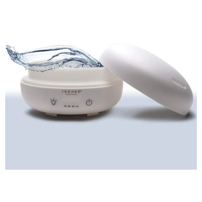 ISSAGE - DIFFAR - Purificador, humidificador y ambientador con cromoterapia led<h2>Un toque místico de olor y color para tu hogar</h2>

<div style=margin-left:30px;>
<ul>
<li type=disc>Difusor de aromas con luz led y 7 colores ideal para sesiones de yoga y relajación o para usar como lámpara</li>
<li type=disc>Control táctil inteligente para graduar la intensidad, temporizador, cromoterapia encendido y apagado</li>
<li type=disc>Temporizador incorporado con función de dos y cuatro horas</li>
<li type=disc>Depósito de agua de 500 mililitros de capacidad</li>
<li type=disc>Lo puedes utilizar con o sin luz</li>
<li type=disc>Adaptador de corriente incluido</li>
<li type=disc>Ultra silencioso gracias a la tecnología ultrasónica</li>
<li type=disc>Fácil de utilizar</li>
</ul>
</div>

Purificador, humidificador y ambientador con cromoterapia que produce una <b>combinación de 7 colores que facilitan la relajación y contribuyen al bienestar</b>.
 

¡Utilízalo con tu ambientador o esencia preferido!